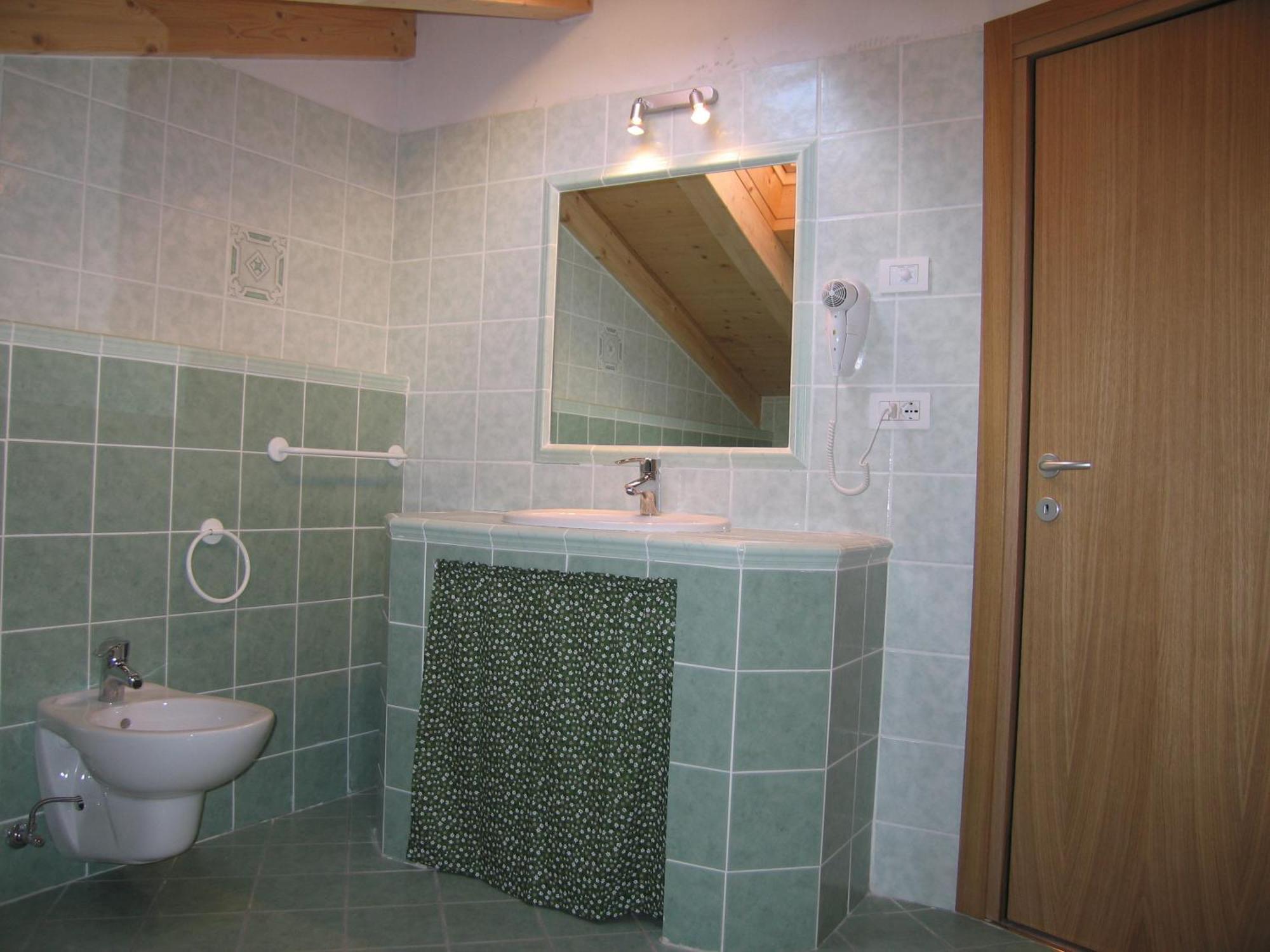 דירות Tiarno di Sotto Casa Anita מראה חיצוני תמונה